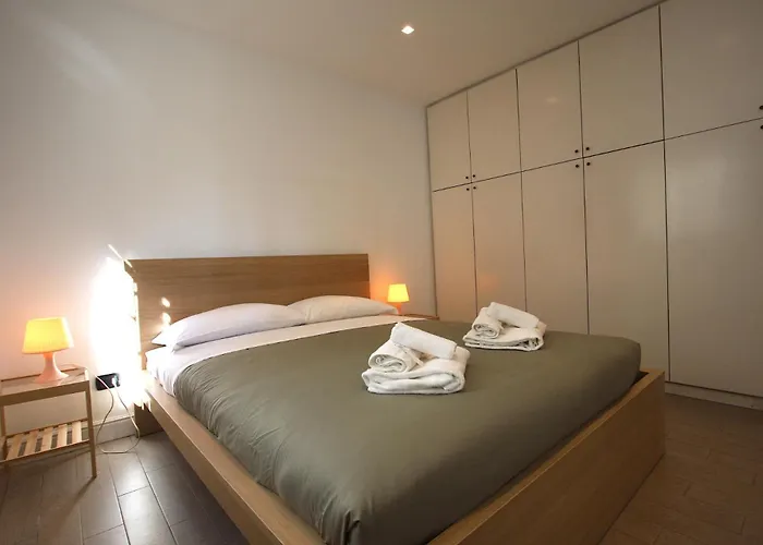 Ponte Milvio Lovely Garden Apartment Rom